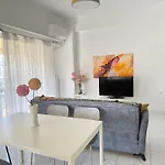 Piraeus New Hotel