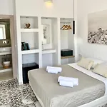 Giasemi Fira Studios