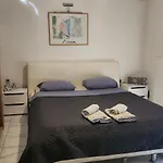 Hedonist 100 Airport 10Min And Free Parking