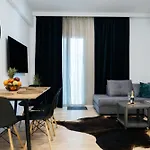 Apartment In The Heart Of Athens