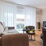 Cozy Athenian Hideaway In The Heart Of Pangrati