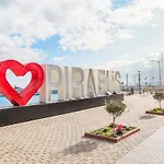 Beautiful Apartment Next To Piraeus Sea