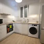 Central 1 Bdrm Apartment, In Pangrati