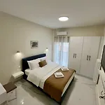 Eve'S Central Comfort Apartment 1 For Rent