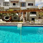 Voyage Villa