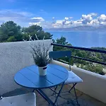 Seaterra Boutique Suite