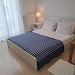 Gorgeous Penthouse With Green Terrace /Monastiraki