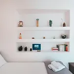 Infinity I - Stylish Apartment With Views