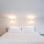 Villa Oasis In Nikiana - Sleep 6 - Pool - Hot Tub