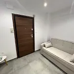 Pet Friendly Central Apartment 2