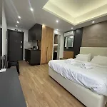 Xclusive Athens Suites