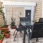 Beautiful New Apartment In Petralona