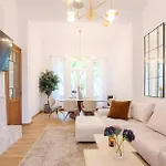 Amazing 4Bdr Villa! For Reservation Check Fotos For Watsap!