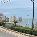 Windmill Escape Apartments A
