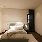 Karyatis Luxury Maisonette By K&K