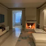 The White House Beach Villa