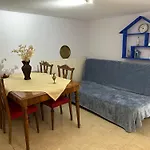 Tiny Comfort House