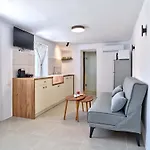Lefkes Blissful Home