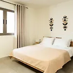 Elysee Apartment 2