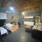 V&M Traditional Luxury Villa