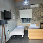 V&M Traditional Luxury Villa