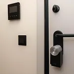 8 Blocks Apartments