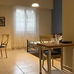Quiet Little Studio In Kolonaki