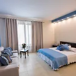 Nv Suites - Sea Front Av Properties