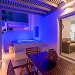 Aerenia Luxury Suites