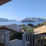 Chez Yaya Sea Lodges