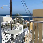 Vaporia Terrace Seaview