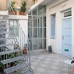 Athenian Cypress House, Atelier