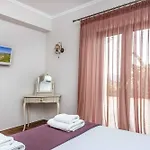 Anemoni Villa