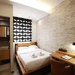 Emily In Athens - Central Design Awarded Flat Syntagma E3