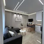 Oroa Apts
