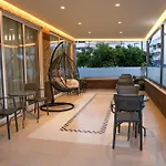 Marie Hotel