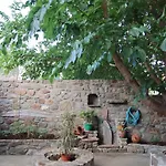 Kalliroi'S Little Paradise