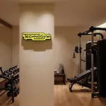 Enarma Suites & Spa Wellness Retreat
