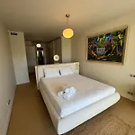 Villa Laguna Blue - Kavouri Vouliagmeni Beach Front