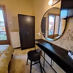 Skourgias Rooms