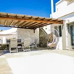 Triantaros Familly House