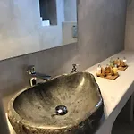 Luxury Apartment In The Heart Of Mykonos Town