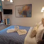 Mesonisi Με Υπέροχη Θέα Στον Παγασητικό!!