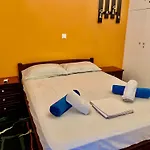 Flisvos Elite Seafront Luxury Apartment