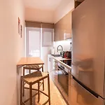 Mary'S Haven Apt Near Metro Station And Acropolis