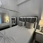 Akadia Syros