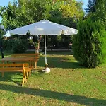 Spiros Apartments