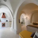 Luxury Santorini Villa Potamos Luxury House 2 Bedrooms Private Heated Pool Serene Location Episkopi