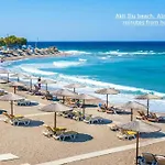 Cozy Nest In Athens - Close To Acropolis And City Beaches