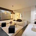 Auh Ater Albus Junior Suite Psyrri Athens Greece